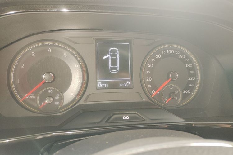Volkswagen Lavida 2018 car image #12
