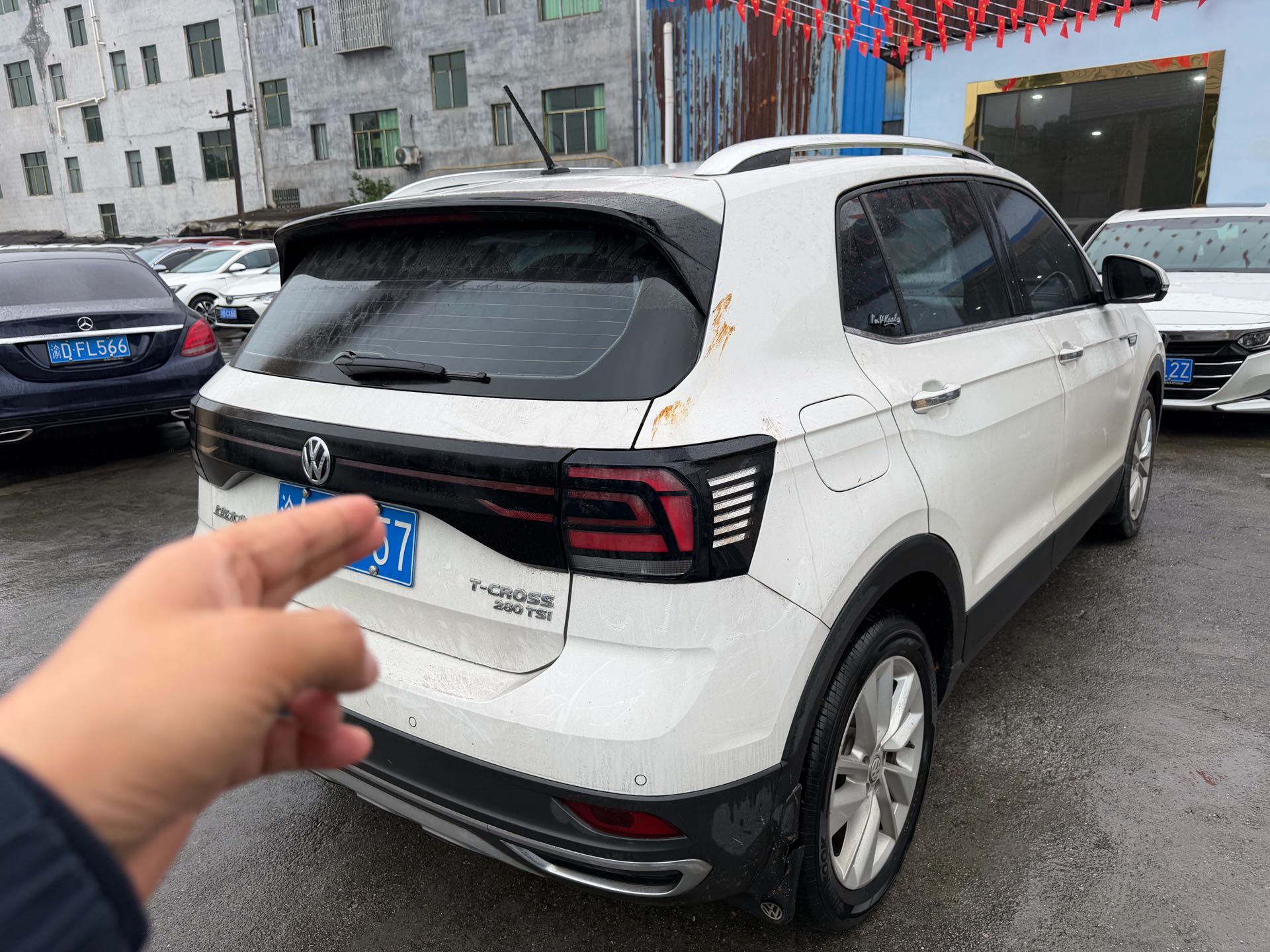 Volkswagen T-Cross 2021 immagine di auto #7
