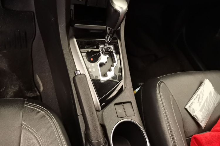 Toyota Corolla 2015 car image #14