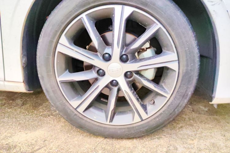 GEELY Emgrand 2023 car image #6