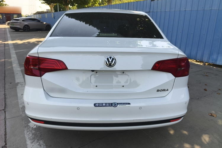 Volkswagen Bora 2020 car image #6
