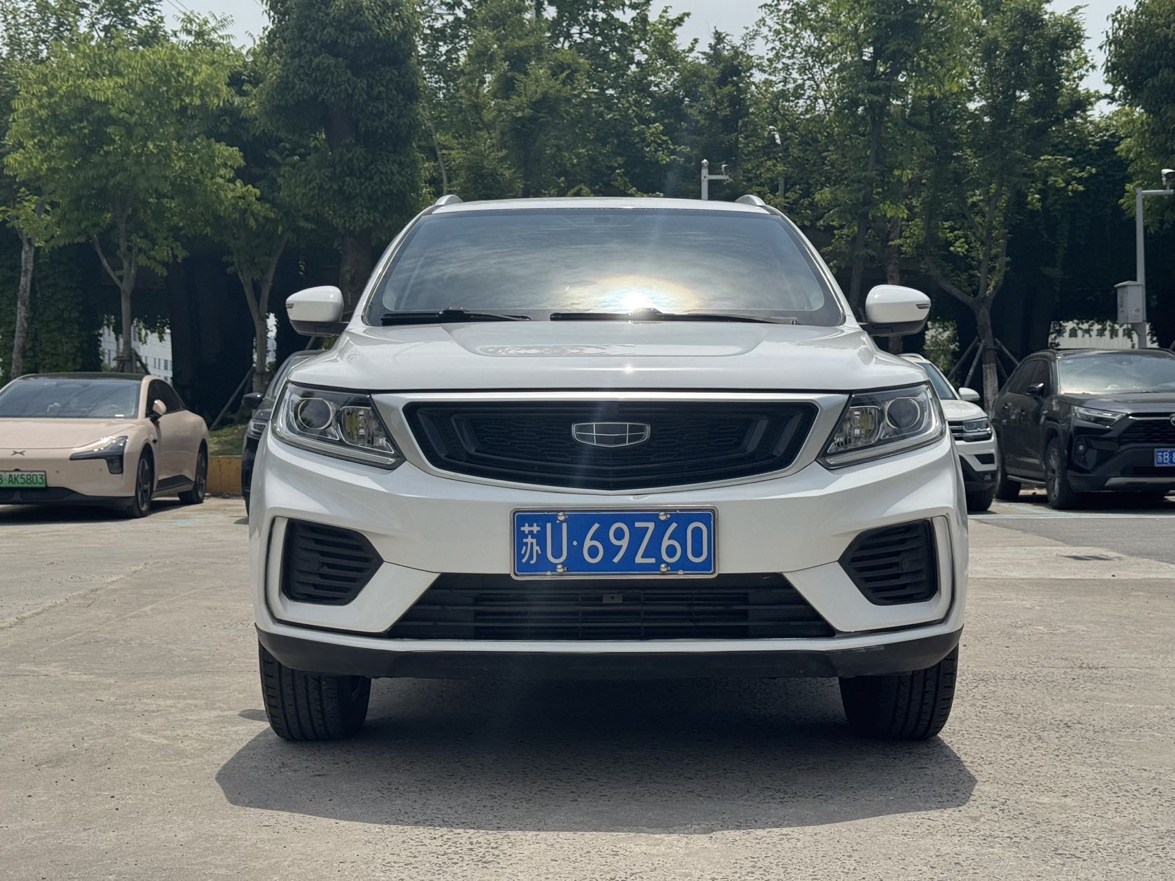 GEELY Vision X6 2020 car image #2