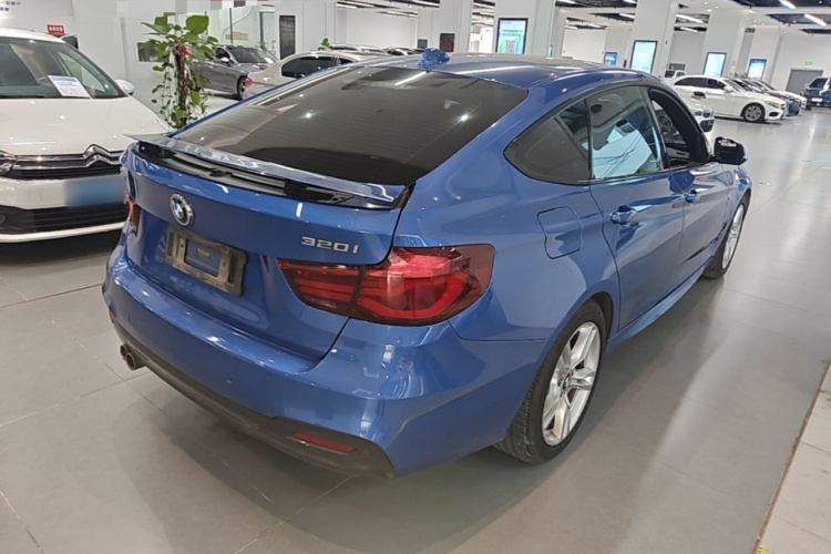 BMW 3 Series GT 2021 #7 BMW 3 Series GT 2021 car image #7