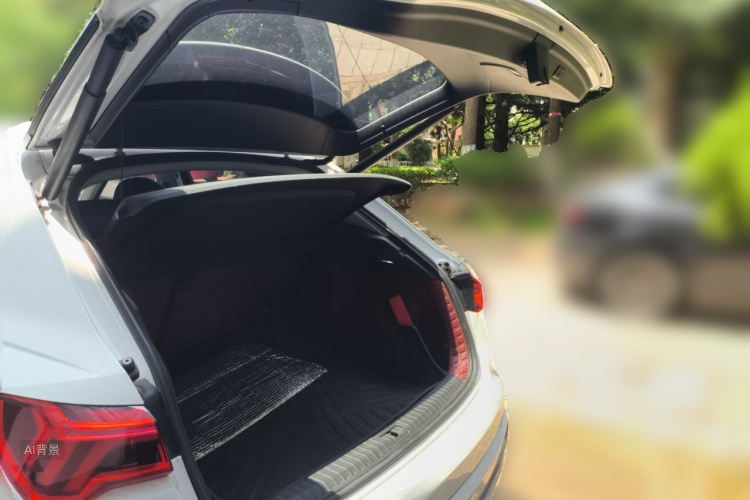 Audi Q3 2019 #21 Audi Q3 2019 car image #21
