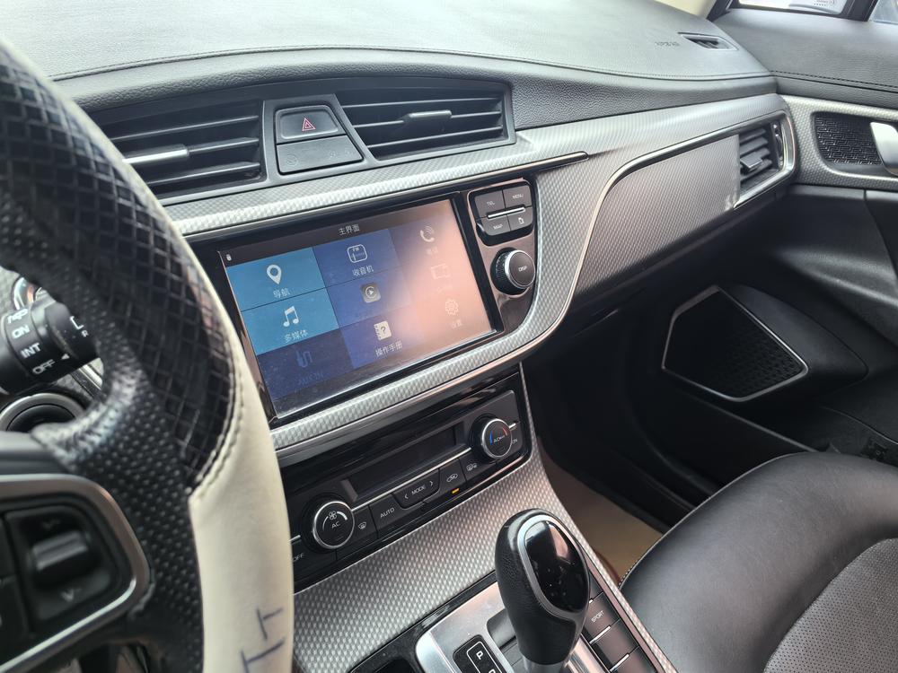 GEELY Emgrand GS 2017 car image #13