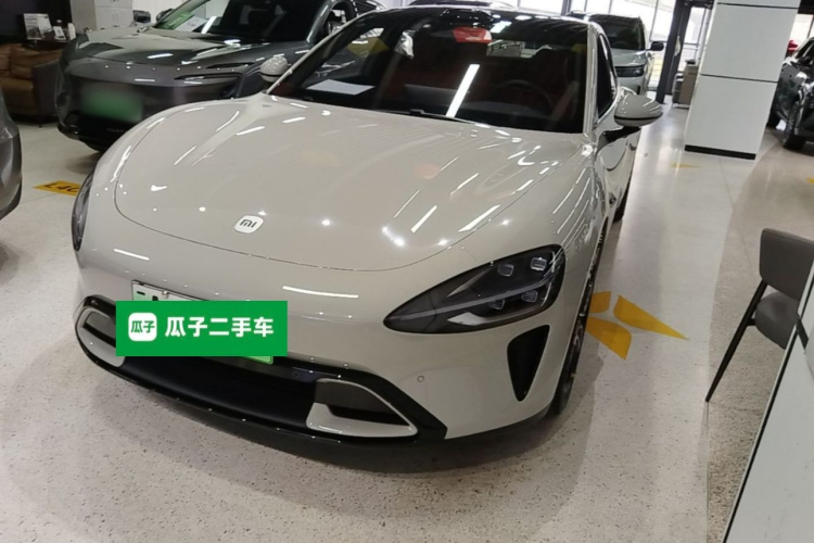 MI SU7 2024 car image #2