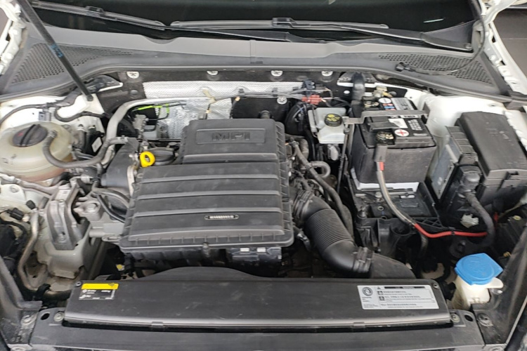 Volkswagen Golf 2019 #20 Volkswagen Golf 2019 car image #20