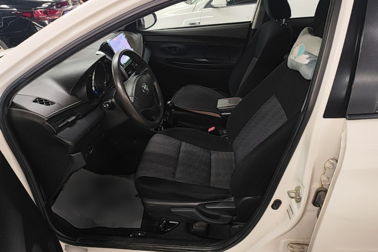 Toyota Vios 2015 car image #15