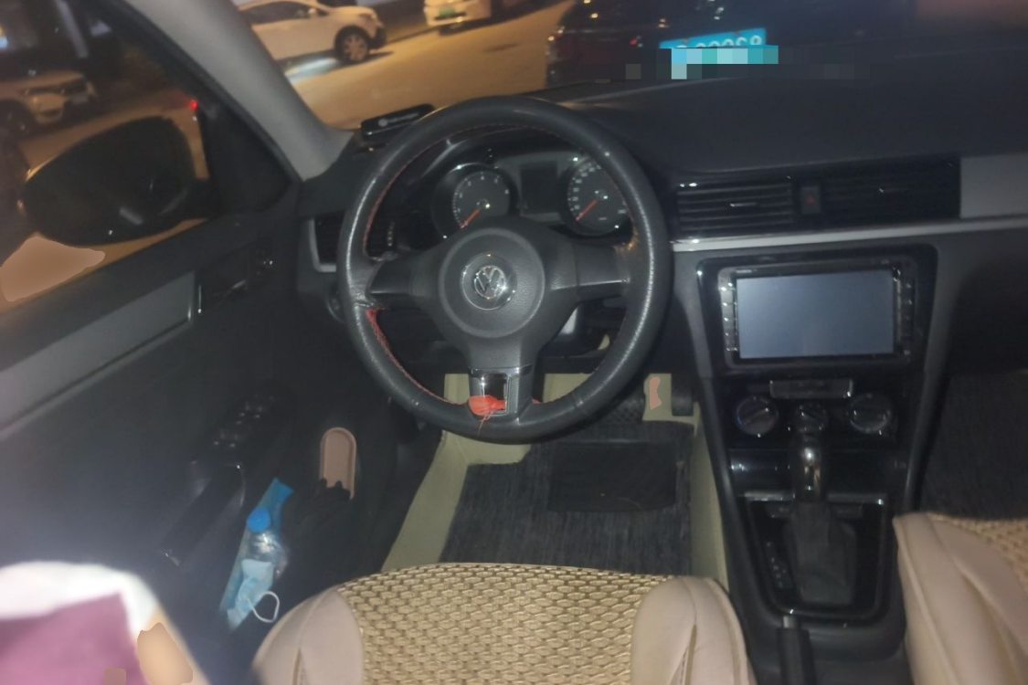 Volkswagen Bora 2014 imagem de carro #22