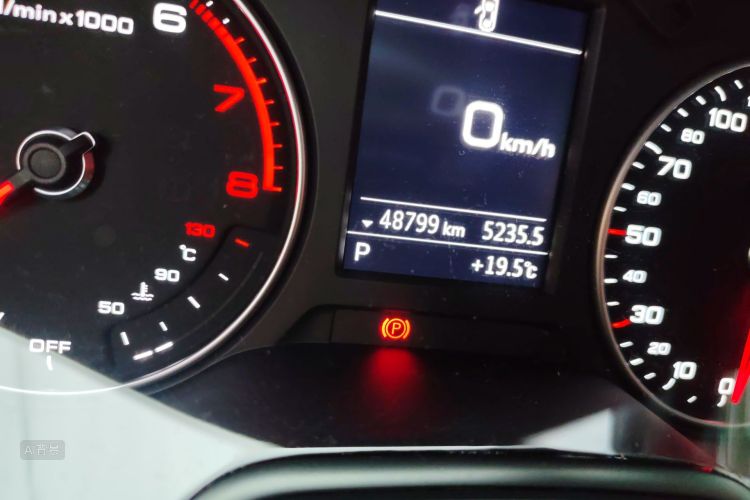 Audi A3 2019 immagine di auto #14