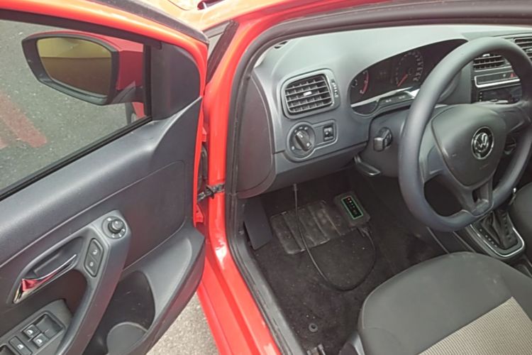 Volkswagen Polo 2016 #16 Volkswagen Polo 2016 car image #16