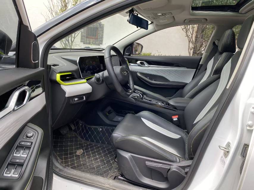 GEELY Coolray 2023 car image #5