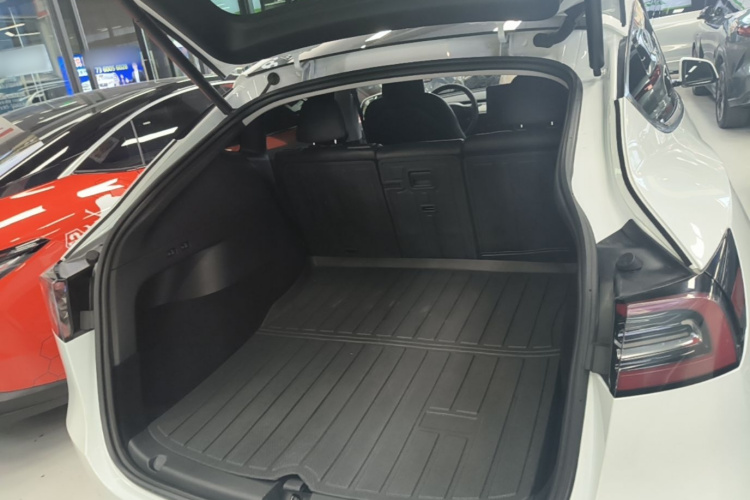 Tesla Model Y 2022 #19 Tesla Model Y 2022 immagine di auto #19