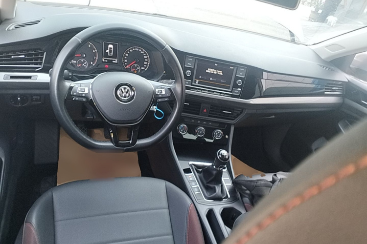 Volkswagen Bora 2019 #10 Volkswagen Bora 2019 car image #10
