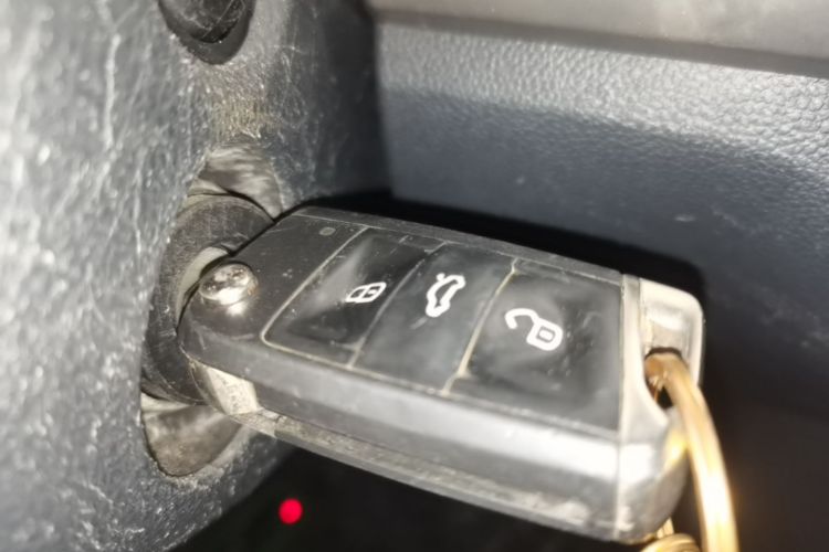 Volkswagen Lavida 2019 car image #14