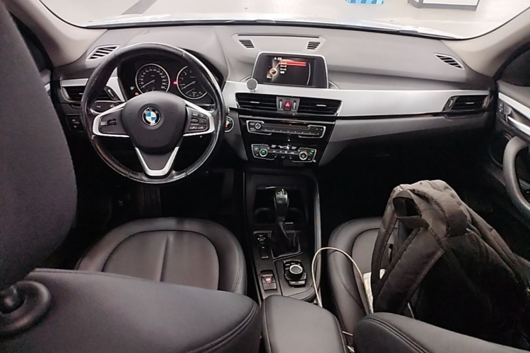 BMW X1 2017 #10 BMW X1 2017 car image #10