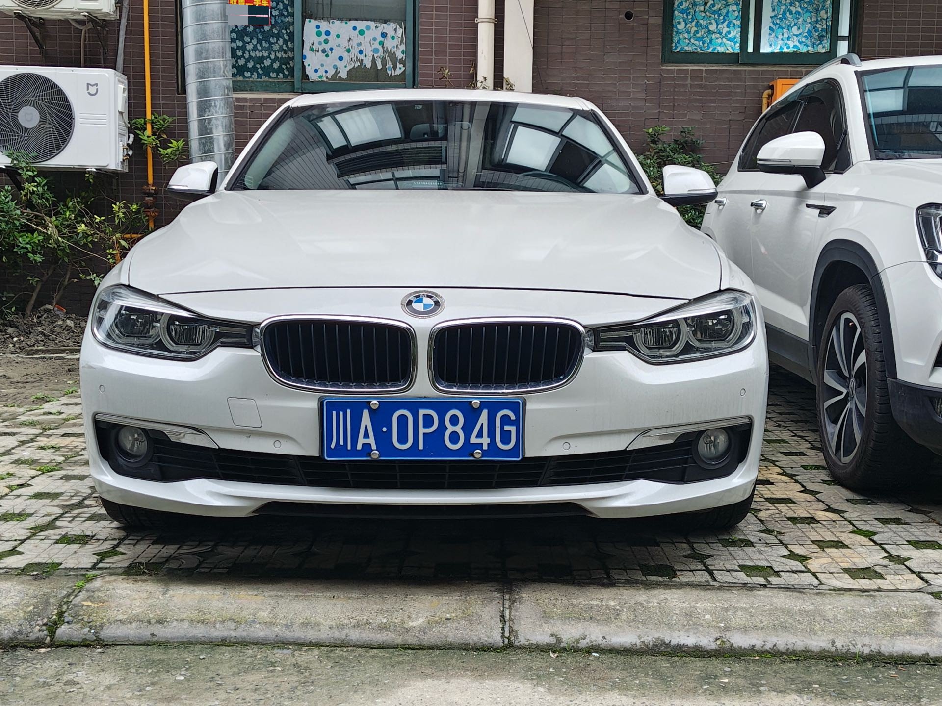 BMW 3 Series 2017 immagine di auto #2