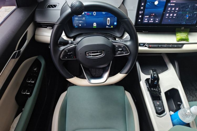 GEELY Emgrand L HiP 2022 car image #12