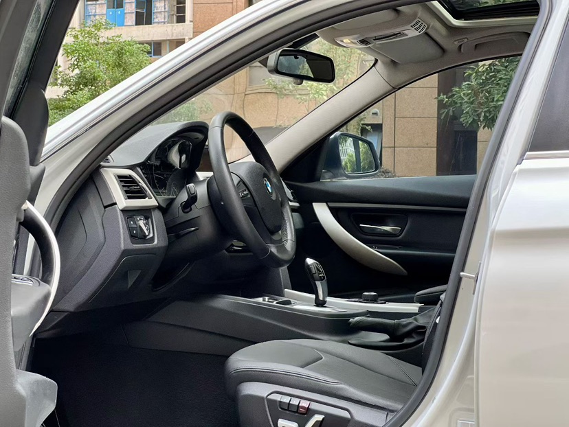 BMW 3 Series 2016 #4 BMW 3 Series 2016 car image #4