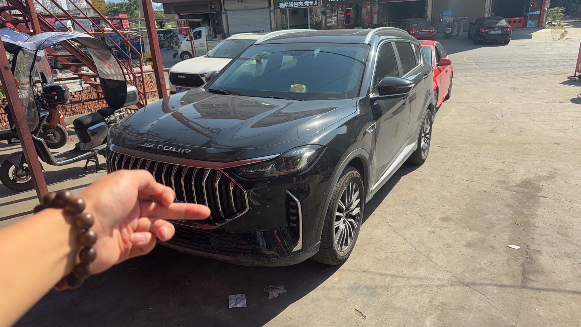 Jetour X70 PLUS 2024 car image 