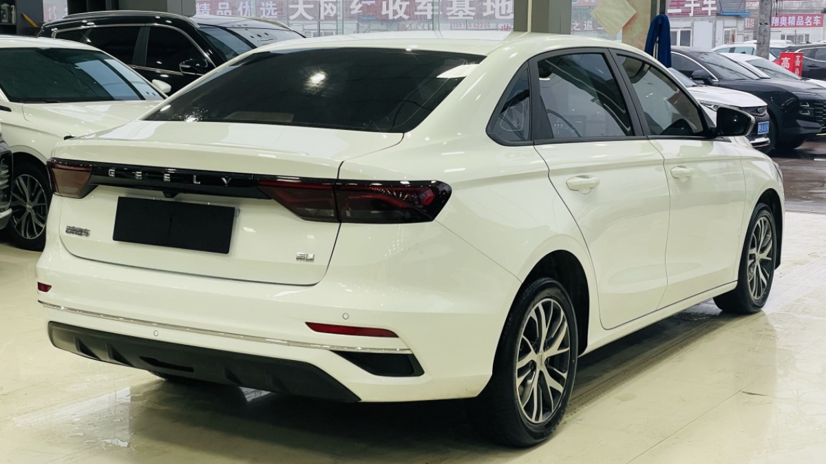 GEELY Emgrand 2024 #5 GEELY Emgrand 2024 car image #5