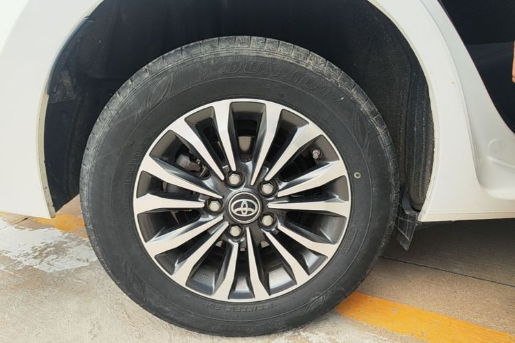 Toyota Corolla 2019 car image #10