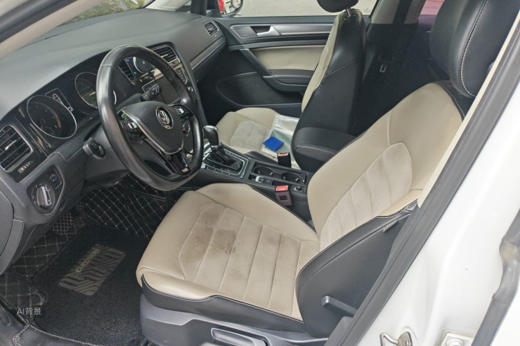 Volkswagen Golf 2017 car image #17