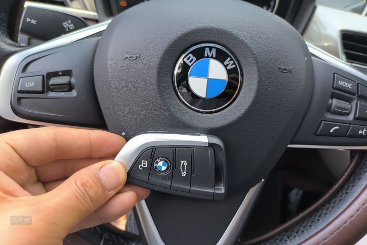 BMW X1 2019 #10 BMW X1 2019 car image #10