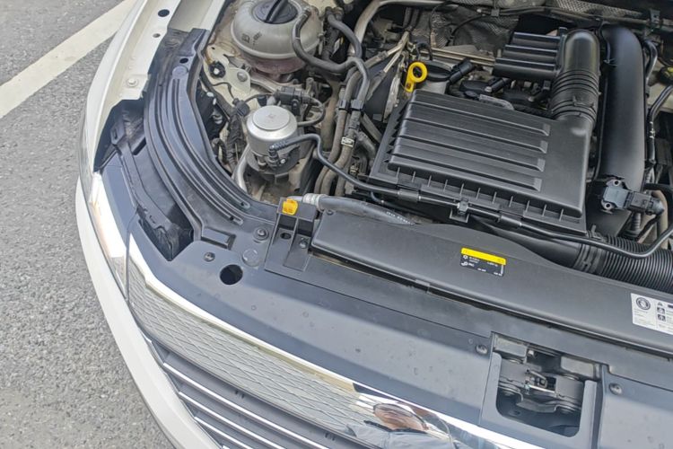 Volkswagen Lavida 2019 #23 Volkswagen Lavida 2019 car image #23