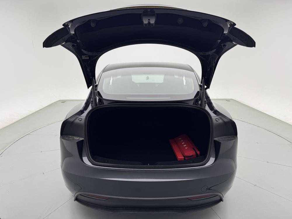 Tesla Model 3 2025 #28 Tesla Model 3 2025 car image #28