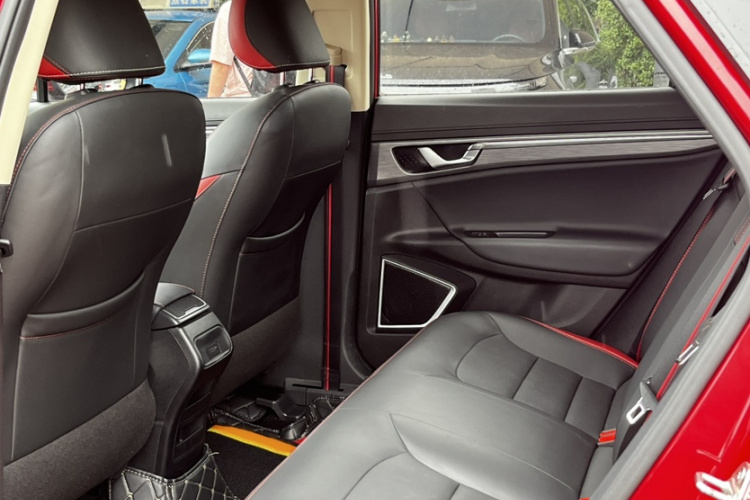 GEELY Emgrand GS 2020 #11 GEELY Emgrand GS 2020 car image #11