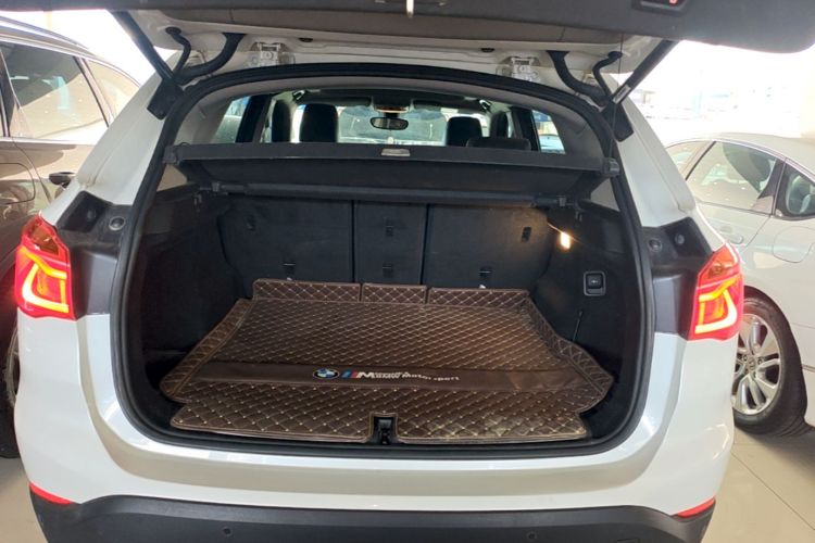 BMW X1 2018 #19 BMW X1 2018 car image #19