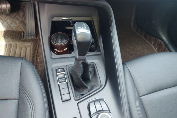 BMW X1 2019 #14 BMW X1 2019 car image #14
