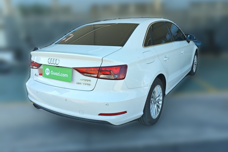 Audi A3 2017 car image #5