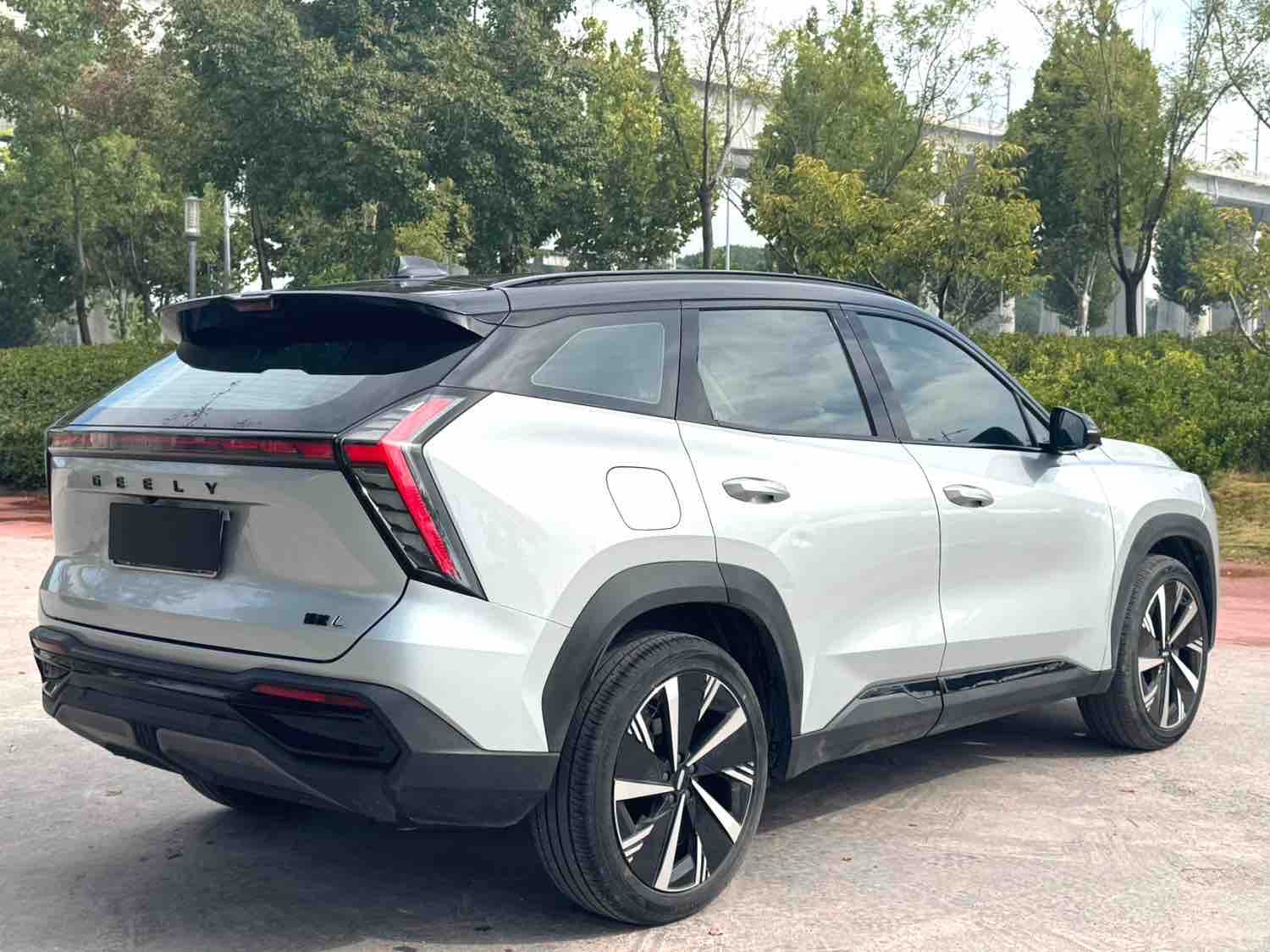 GEELY Boyue L 2023 #4 GEELY Boyue L 2023 car image #4