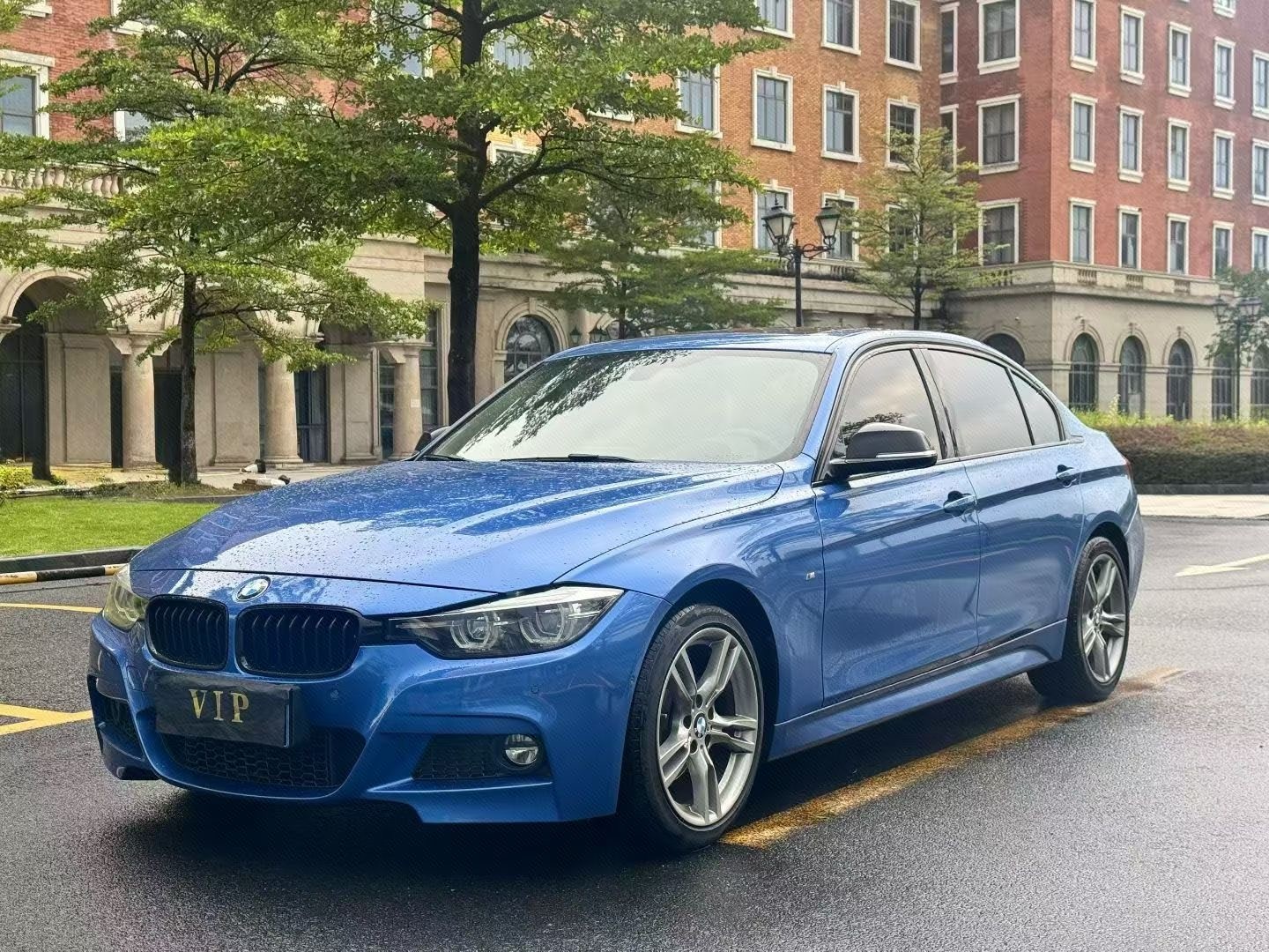 BMW 3 Series 2019 BMW 3 Series 2019 car image