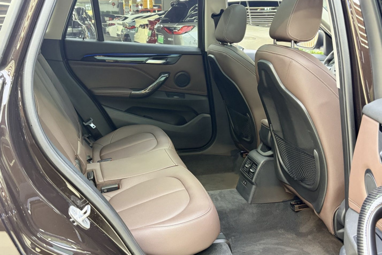 BMW X1 2020 #20 BMW X1 2020 car image #20