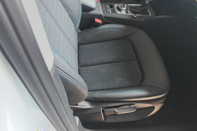 Audi A3 2020 car image #20