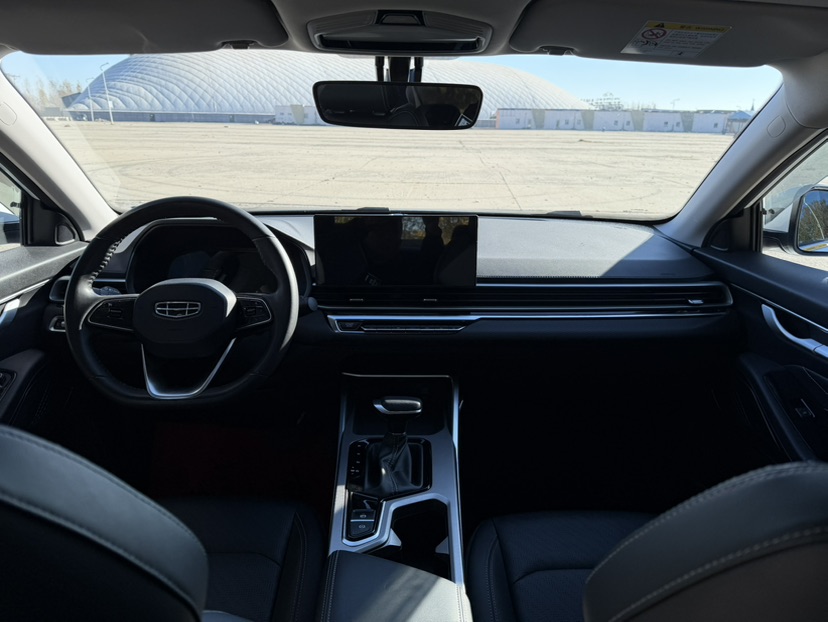 GEELY Emgrand 2024 car image #5