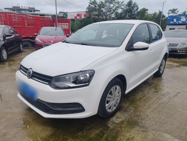 Volkswagen Polo 2017 car image 
