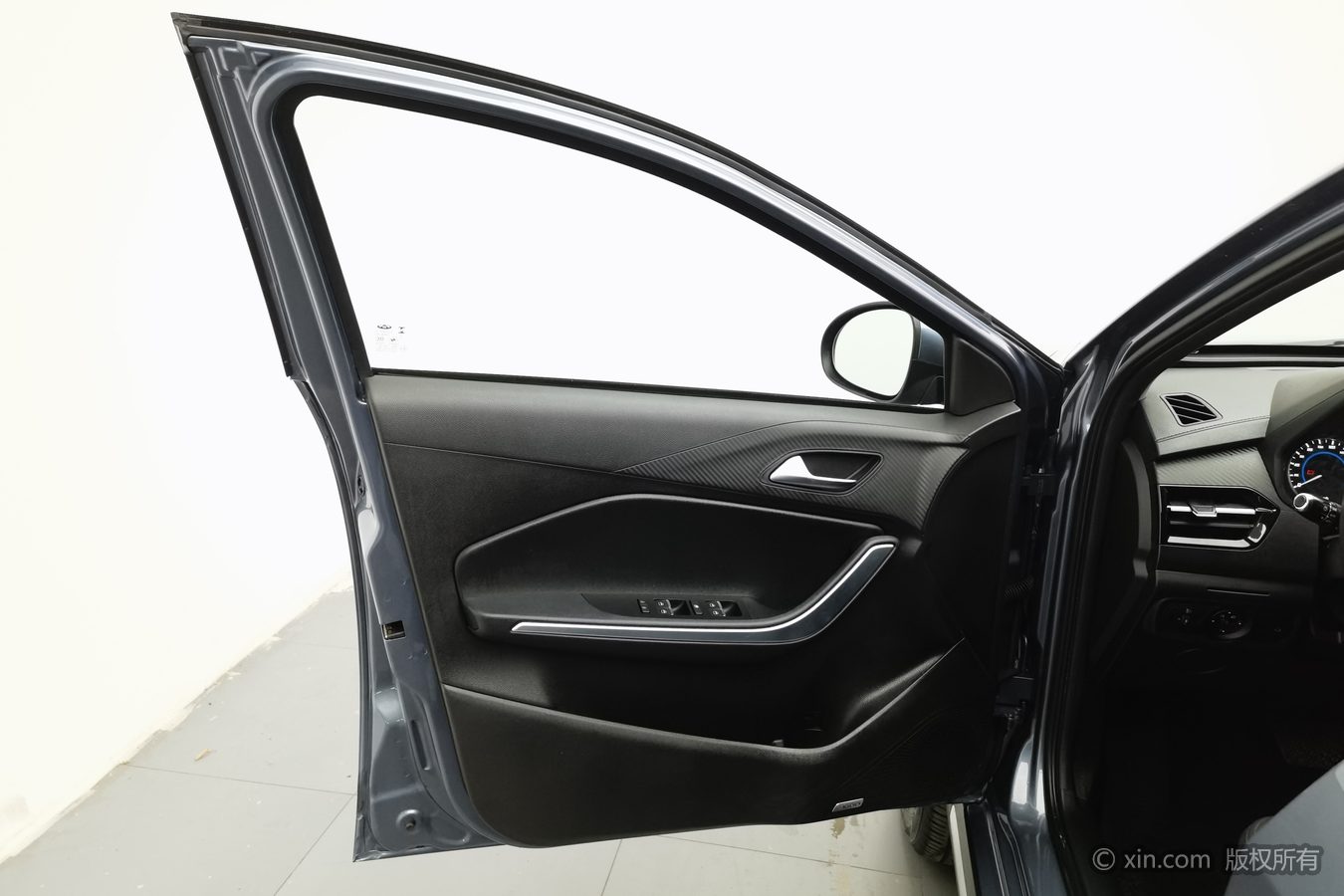 Chery Tiggo 3x 2025 car image #8