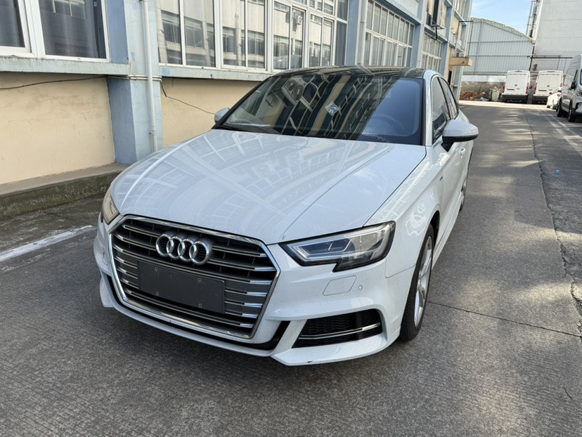 Audi A3 2020 car image 
