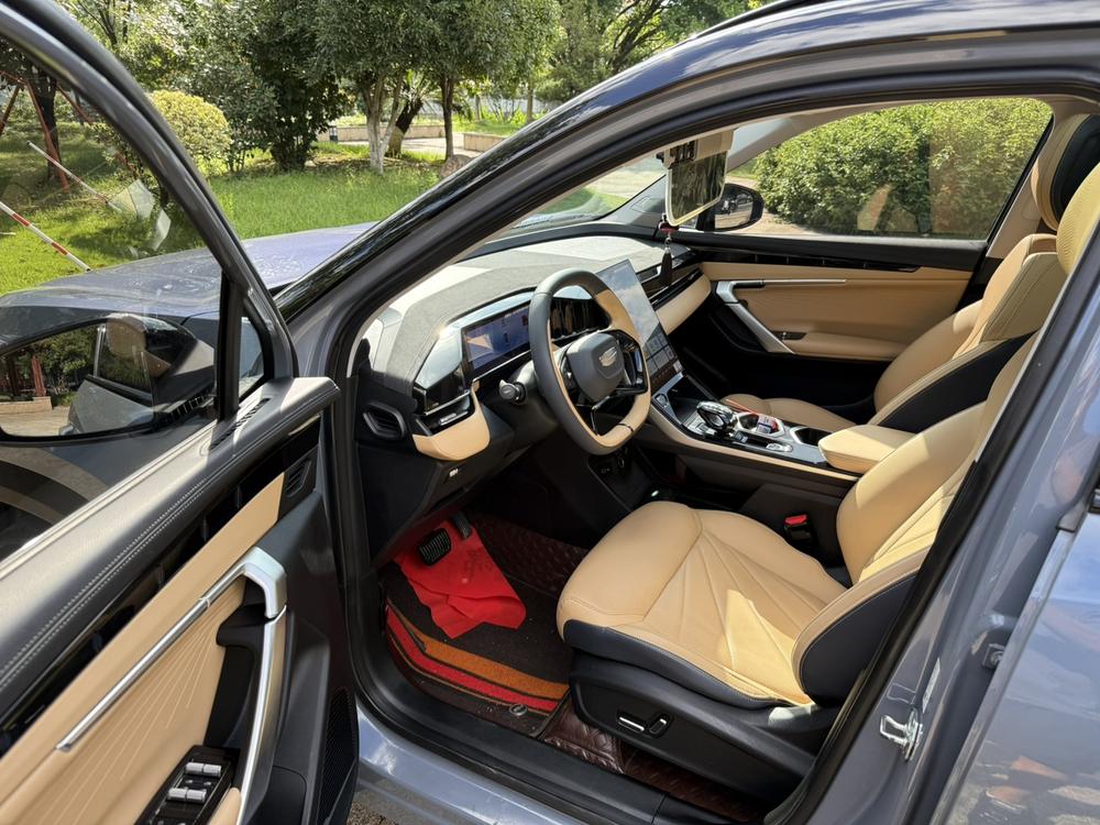 GEELY Boyue L 2023 car image #19