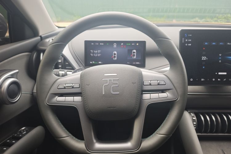 BYD Yuan Plus 2025 #17 BYD Yuan Plus 2025 car image #17