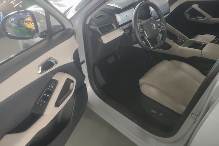 BYD YuanUP 2024 #16 BYD YuanUP 2024 car image #16