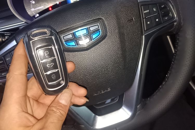 GEELY Emgrand GS 2018 #9 GEELY Emgrand GS 2018 car image #9