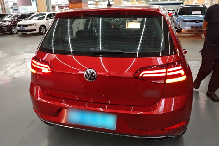 Volkswagen Golf 2020 #6 Volkswagen Golf 2020 car image #6