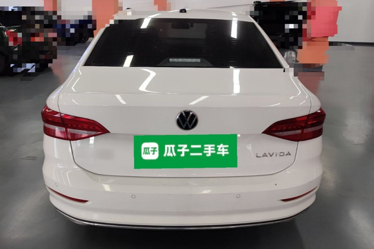 Volkswagen Lavida 2020 car image #6