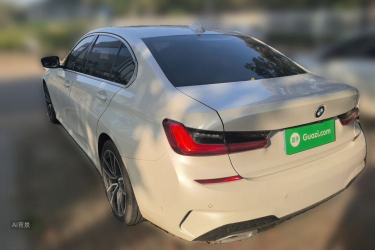 BMW 3 Series 2020 car image #5