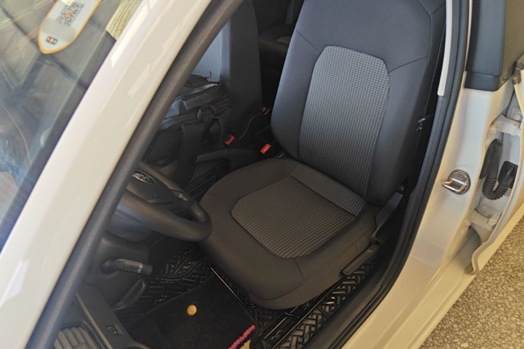 Volkswagen Santana 2019 #15 Volkswagen Santana 2019 car image #15